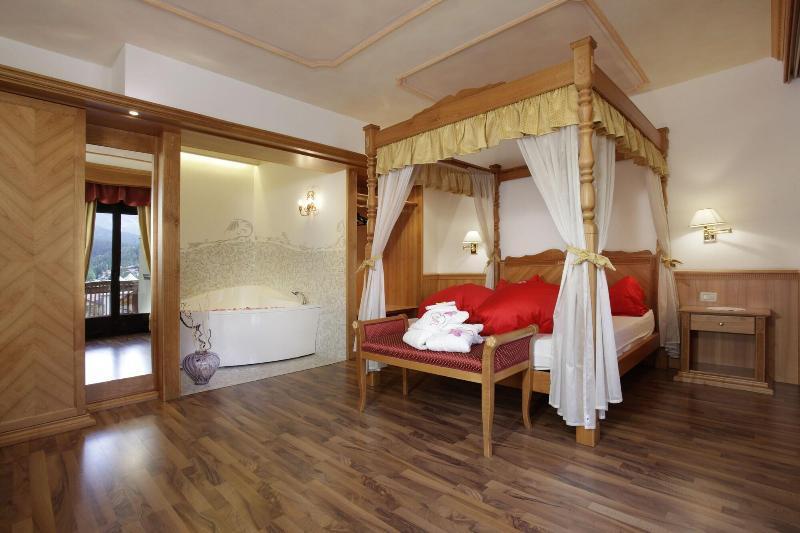 אנדלו Cavallino Lovely Hotel מראה חיצוני תמונה